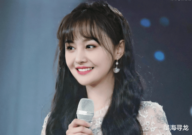 郑爽|张恒深夜再放猛料，郑爽弟弟爆料郑爽欠工资不给，还让弟媳打胎