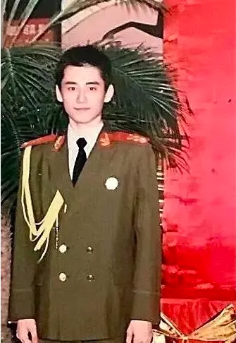 钱枫|扒一扒钱枫以前主持的细节,或许早该凉了