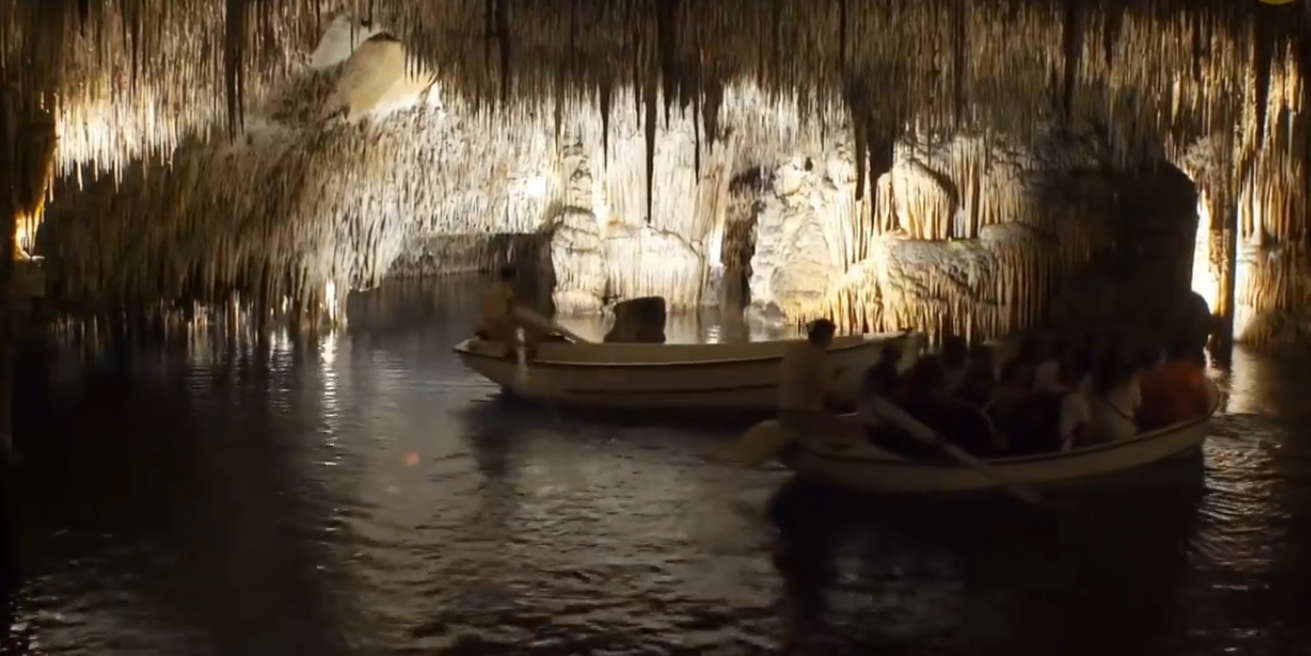 蛋白质 地球上最古老的水已经隐藏了20亿年