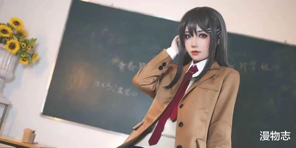 |樱岛麻衣正片cos, 一眼回眸是否还记起她