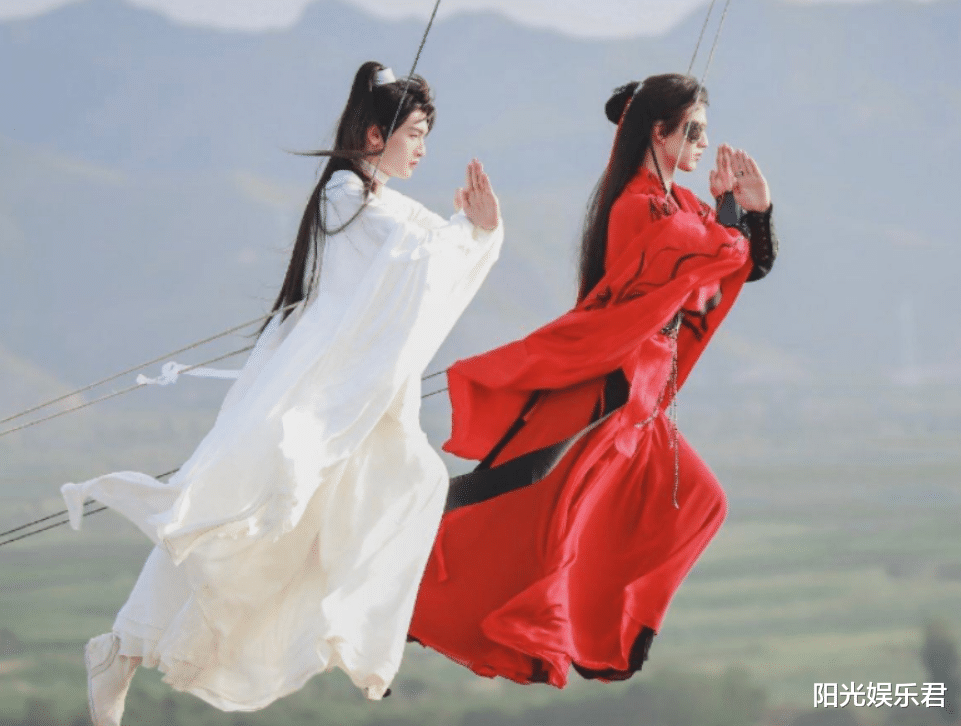 马伊琍|《天官赐福》不仅仅是造型和颜值拉垮,演员的仪态才是大问题!