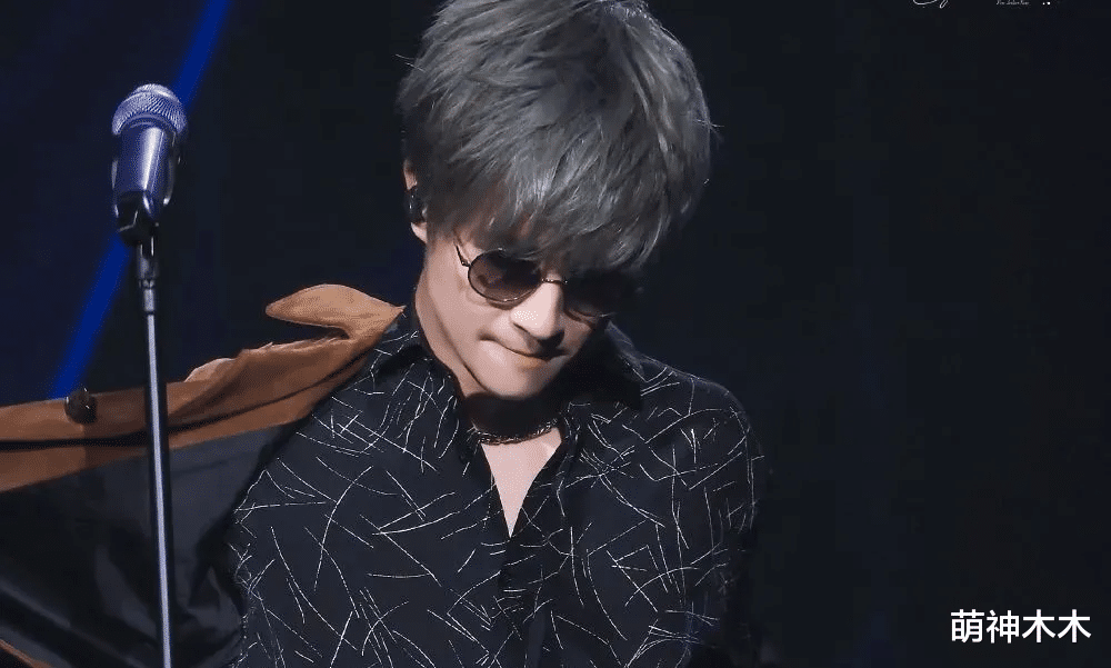 台湾|薛之谦又口无遮拦！盛典现场对女歌手开黄腔，华少连忙救场