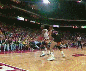 篮球|篮球的魅力！动态图盘点NBA球星们的标志性进攻方式