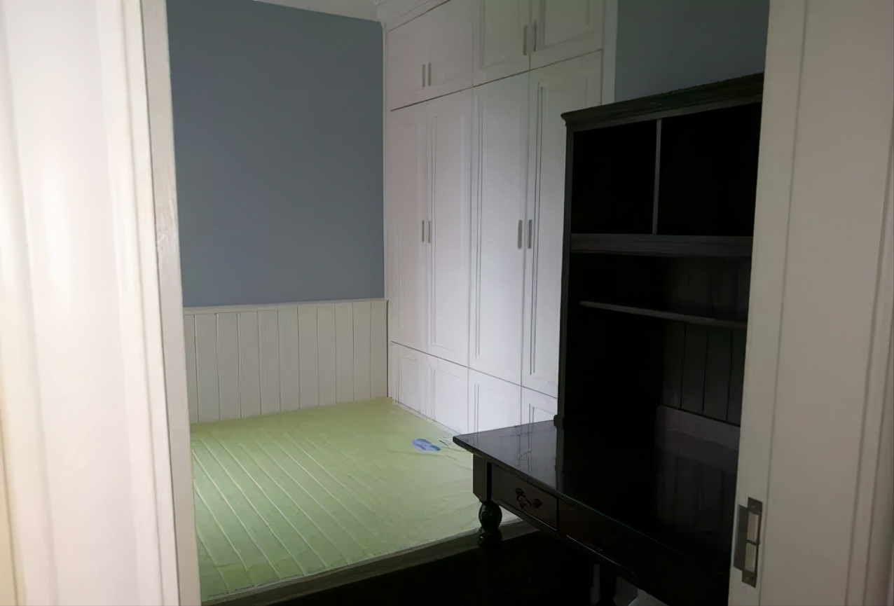 新房装修坚持不吊顶，满屋柜子带工带料花8万，大家看是否值得？