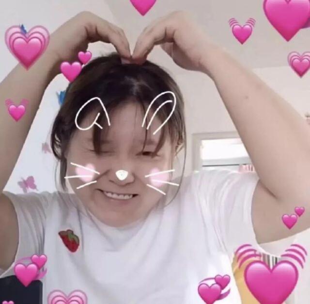 陈花猫|恶俗“顶流女网红”郭老师被封杀，审丑文化的狂欢迎来终结