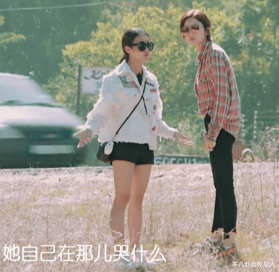 |有女人的地方就有战争！女明星当众开撕，比村口大妈扯头发还精彩