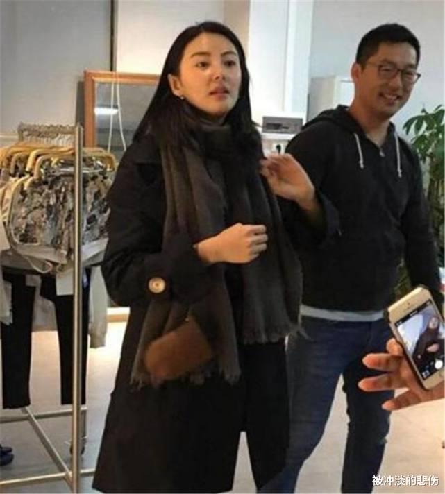 李承铉|娱乐圈5对女强男弱的夫妻：4对已经离婚，还剩一对依旧甜蜜