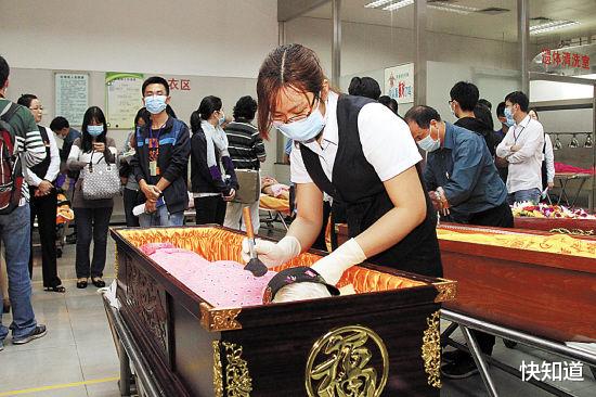 招聘|在殡仪馆上班那些年