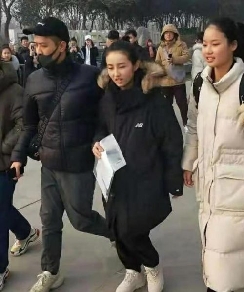 美颜|女星艺考照就是“照妖镜”，关掉美颜后，谁是美人胚子一眼明白