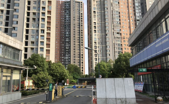 女孩 600元嫖资！地产老板“破处转运”构成强奸：14岁女孩多次自杀！