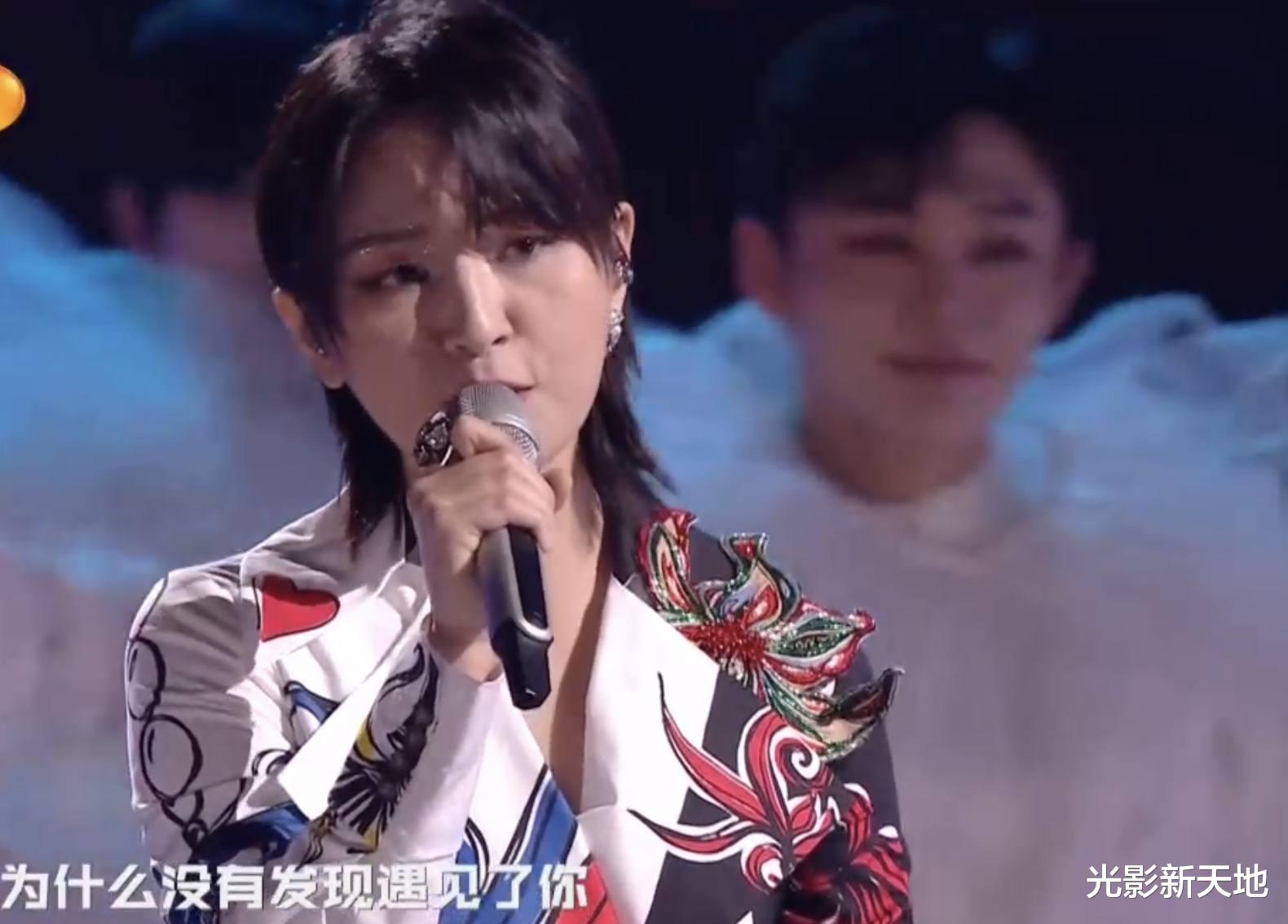 跨年晚会|湖南跨年晚会王源全开麦走音，王一博节目后调，谢娜吴昕成嘉宾