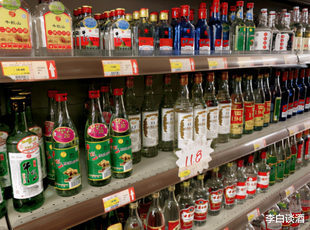 厦门 中国2款“无人问津”酒，明明是100%珍品纯酿，因名字被抛弃