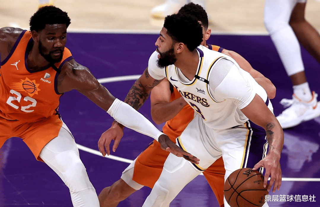 湖人队|空砍25+12，老詹爆发难救主！湖人连生变故，卫冕冠军或首轮出局