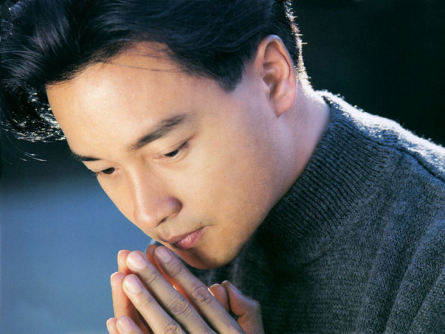 明星|年纪轻轻就去世的明星，每一位都让人惋惜