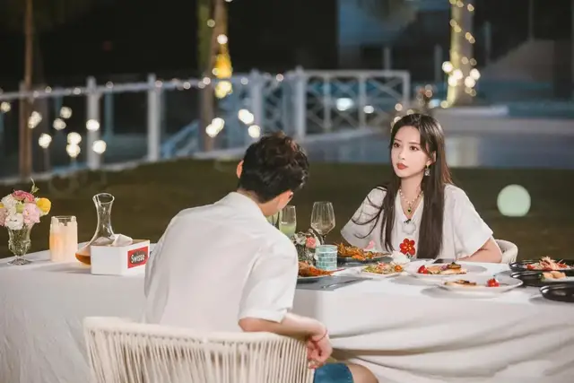 快乐大本营|抛开甜蜜滤镜，《女儿们的恋爱》第四季什么更让人“上头”？