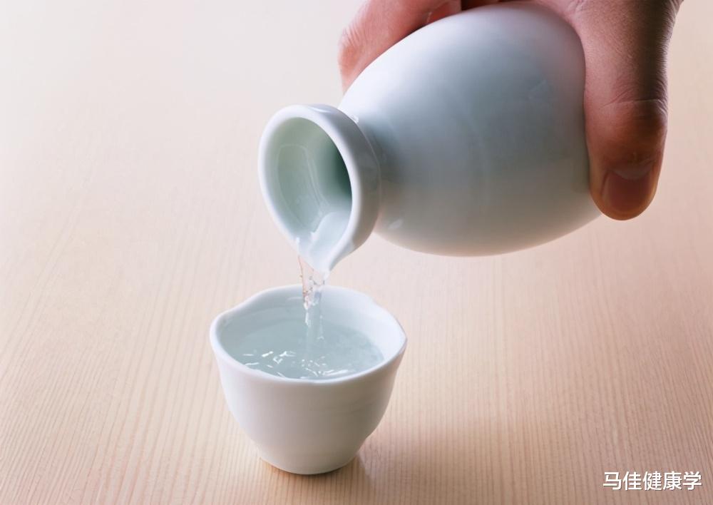 尿毒症|1种零食，或会让甲状腺结节“疯长”，过了三十岁，尽量少吃