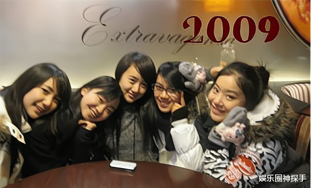 袁冰妍|除了迪丽热巴，袁冰妍的闺蜜还有她，相隔8年合影见证两人友谊