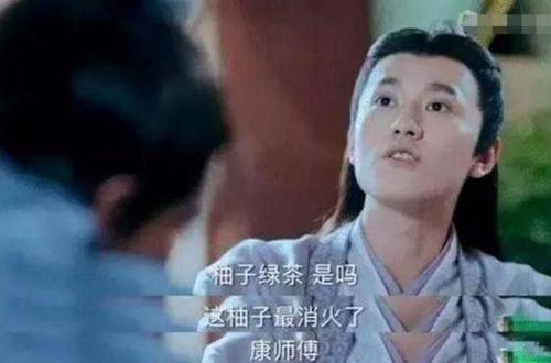 穿帮镜头|骗了咱们多少年的穿帮镜头，戴着面具接吻我忍了，易烊千玺我忍不了了！