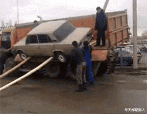 每天都是潮人|神回复: 在战场上战士是怎样知道自己枪里还有多少子弹的？