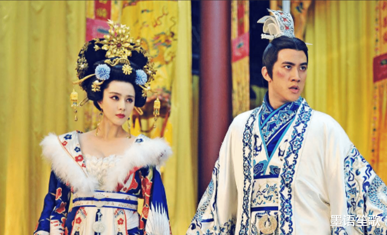 三星堆|武则天寝宫有一密室，每晚睡前必进一次，揭开她鲜为人知的一面