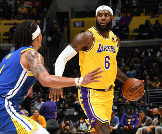 涨停 湖人考虑交易威少！名记曝威少被严重高估，他还不如库兹马实用