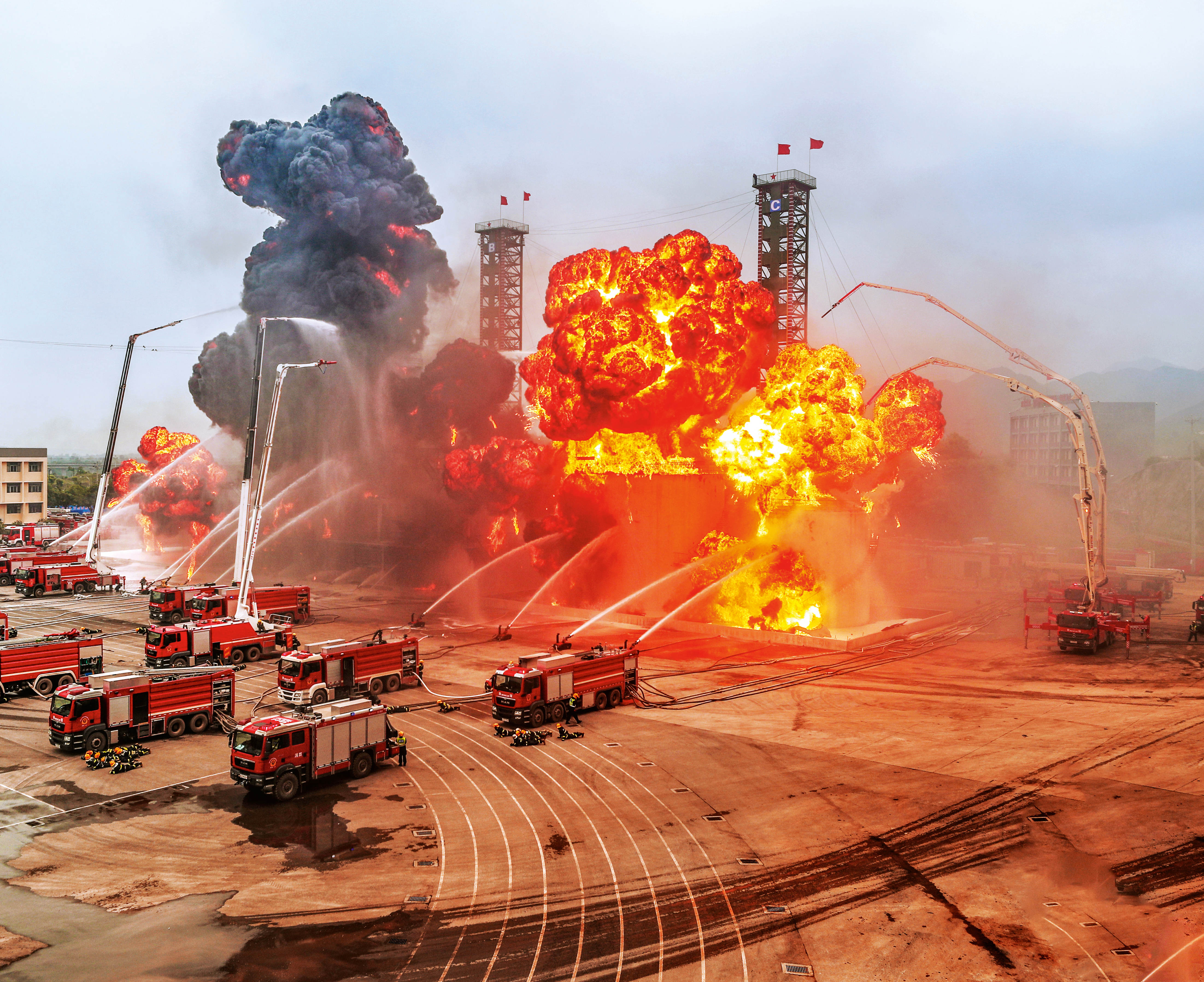 中国消防 39.3万起！