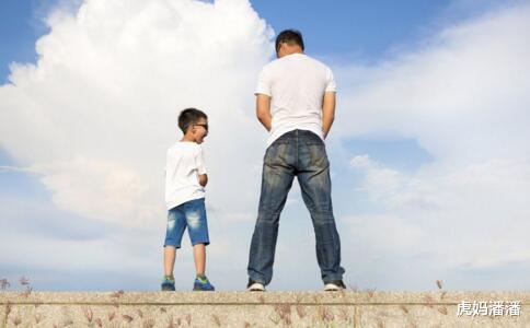 虎妈潘潘|养男孩,3岁以后,妈妈请“退位”!爸爸的参与很重要!