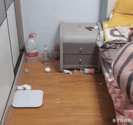 网红婚房被初中生偷住3个月,4男1女夜夜笙歌,环境脏乱不堪