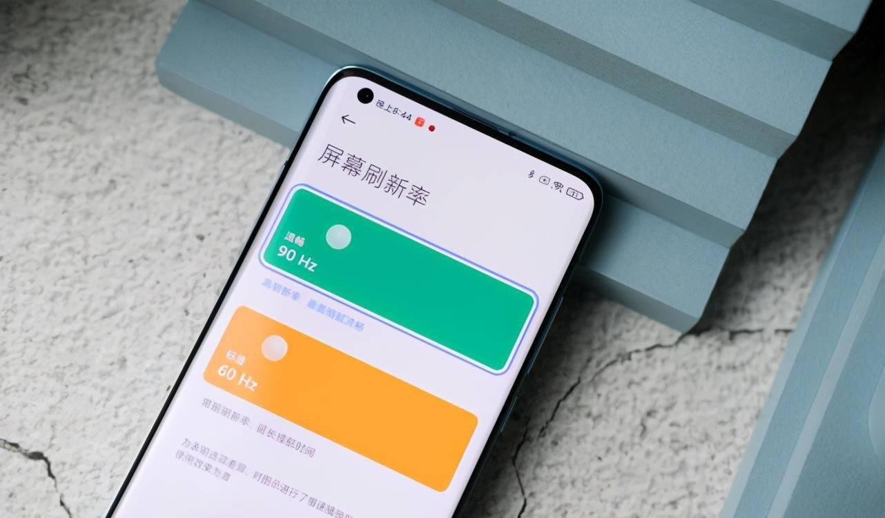 小米科技|从2999元跌至1979元，骁龙870+曲面屏+无线充，小米10S加速离场！