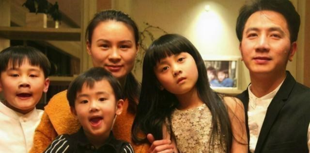 林生斌|疑似小乐发文，称大宝哭闹着让林生斌回家，透露两人婚姻有了裂痕