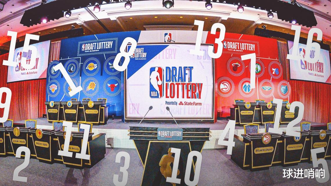 交易 官宣！选秀夜前首笔交易达成，鹈鹕再出手，费城复刻03年神操作？