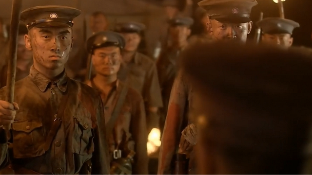 陈赓|陈赓被捕,为何连老蒋都不敢动他?你看十位黄埔大将做了什么