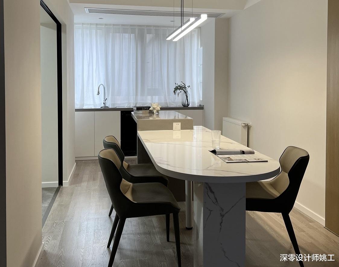 你家餐厅不好用, 可能缺个岛台, 再装修拿他家打样, 收纳在线翻倍