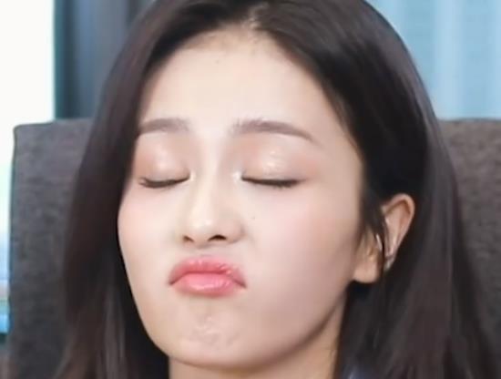 白梦妍|白鹿拍摄车戏都是假开，听听她说的原因，这情商太高了