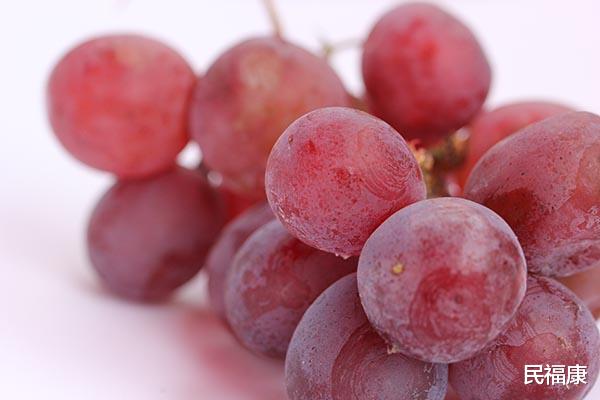 红枣|女人要想老得慢，饮食控制很重要，不妨试试三种食物