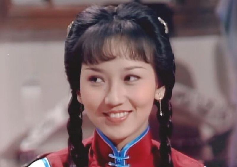 娱乐圈|烤瓷牙风在娱乐圈刮嗨了！可某些是真丑，再无“美人三分龅”的风情