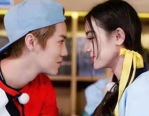 迪丽热巴|人称“金鹰水后”的迪丽热巴走红是靠自身实力还是足够幸运？