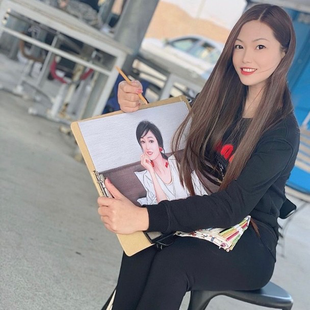 李隆基|港星年近70与小40岁女友秀恩爱，前任老婆隐忍只为7套房产