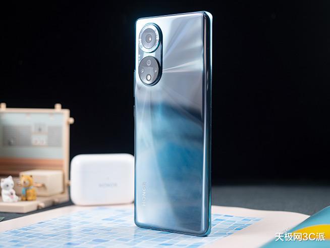 华为鸿蒙系统|6月新机流畅榜：鸿蒙立功，华为Mate40 Pro夺冠！