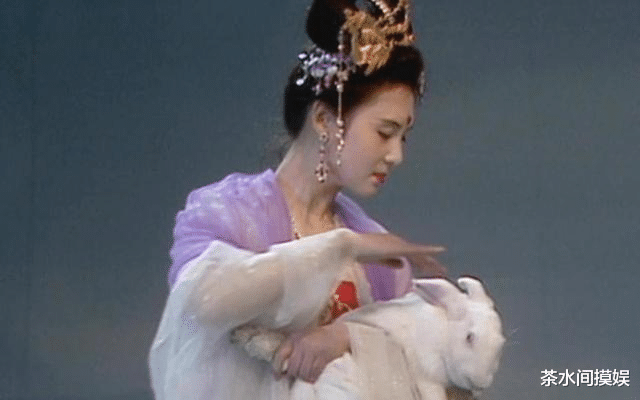 任泉|明星从商都不行？任泉低调做亿万富翁，86版嫦娥成“女版古天乐”