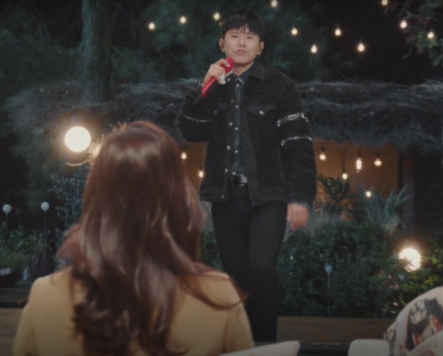 粉色|嫌凤凰传奇的歌土？任贤齐唱出侠气，谭咏麟为最炫民族风而摇滚