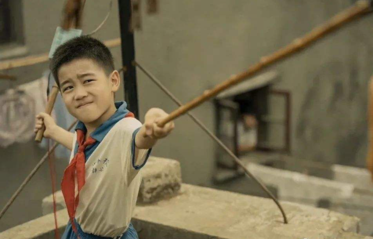 韩昊霖|韩昊霖饰演的赵宣素一出场，我们知道了什么是演技，双声道抢镜