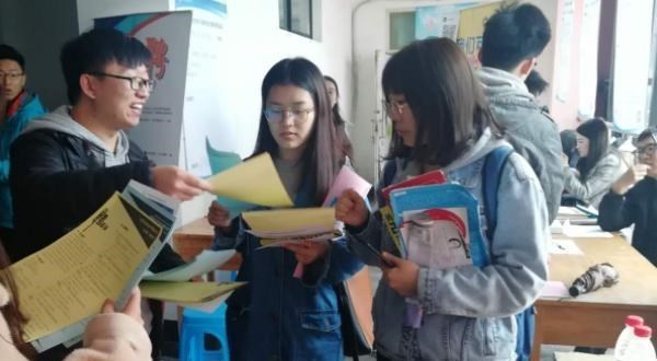 大学生|3个职业将迎来“变动”，可能不会有编制了，大学生们需提前了解