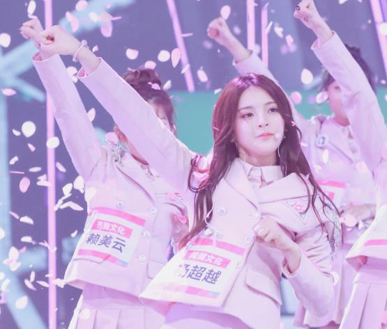 秋雅|101选秀开播3年，有的成“顶流”，有的售后难，他们从未“解散”