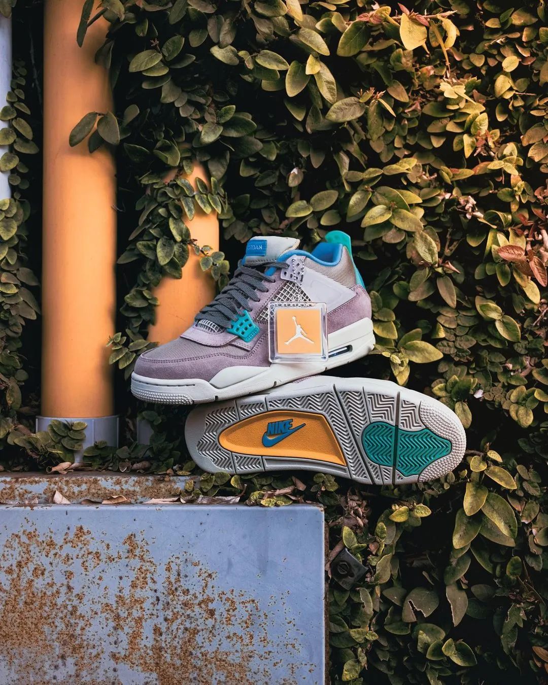 难舍离断|近三年最贵的鞋款不是你所想!闪电倒钩aj1今年只排第三??实拍细节揭秘最贵十双榜单