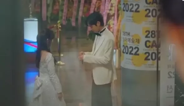 青春环游记|以为《顶楼1》已经够狗血了，没想到《顶楼2》还能更狗血！