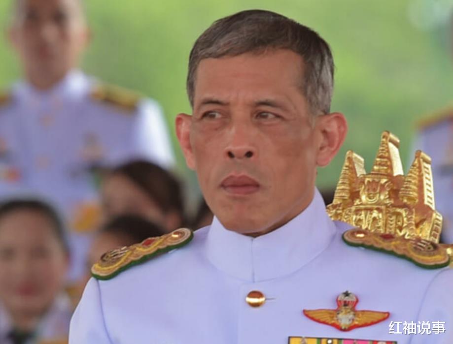 甄嬛传|王后贵妃两败俱伤！69岁泰王选择单独公务，“甄嬛传”按下暂停键