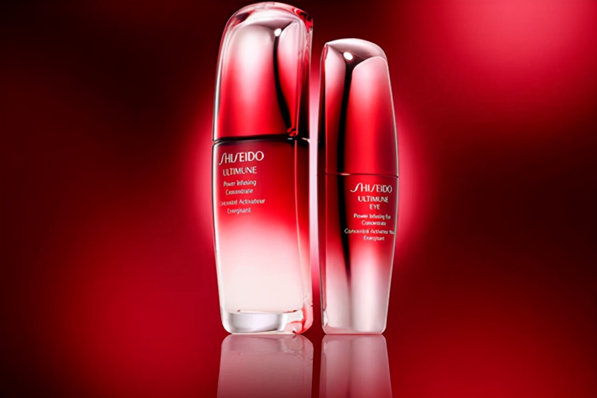 谷梁凝雁 精华液推荐:这些精华液美白保湿抗氧化,肌肤提供源源不断的营养