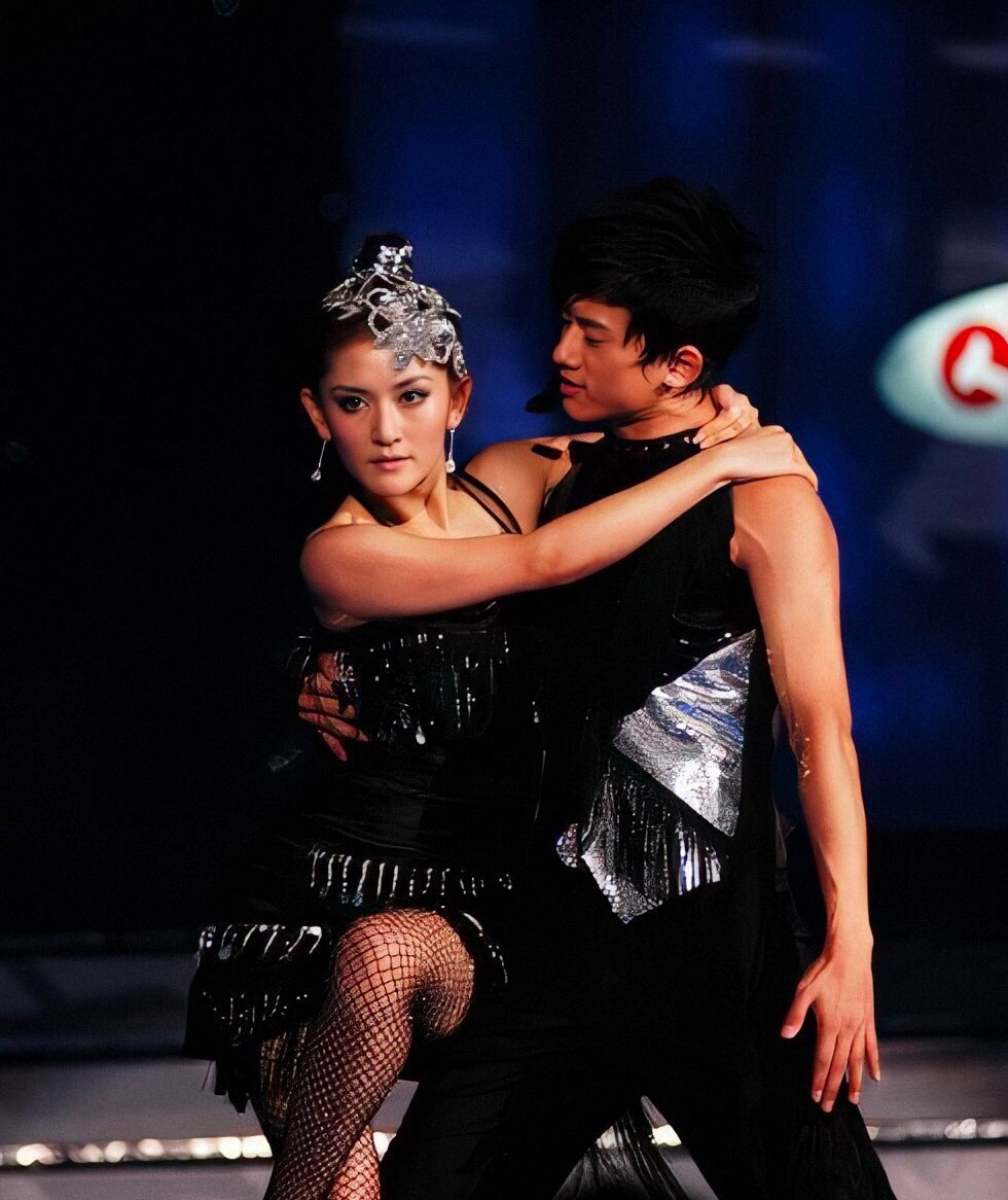 孙红雷|人前贵公子，人后软饭男？这6位中年男星，个个“靠女人上位”