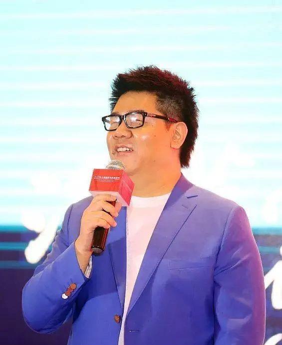 棉妈育儿经|靠毕福剑捧红，被导演怒骂“滚出娱乐圈”，盲人杨光今现状怎样？